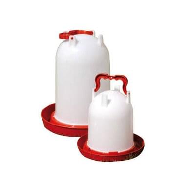 Plastic poultry drinker COMBO | with bayonet closure | red